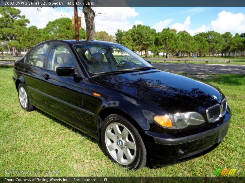 Jet Black / Sand 2003 BMW 3 Series 325xi Sedan