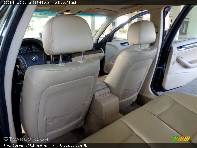 Jet Black / Sand 2003 BMW 3 Series 325xi Sedan