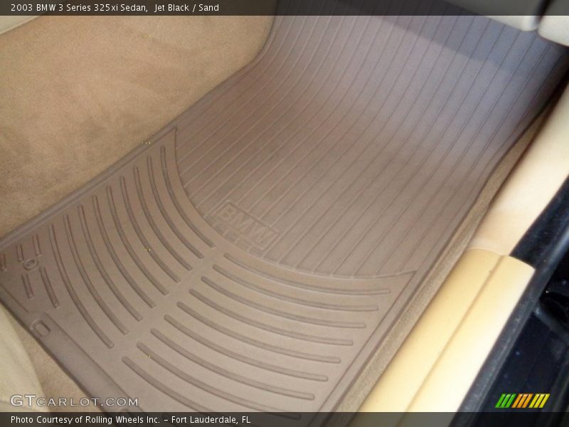 Jet Black / Sand 2003 BMW 3 Series 325xi Sedan