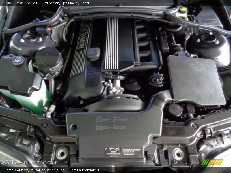Jet Black / Sand 2003 BMW 3 Series 325xi Sedan