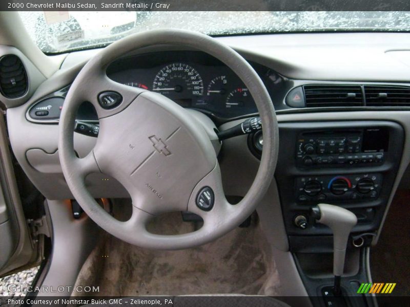 Sandrift Metallic / Gray 2000 Chevrolet Malibu Sedan