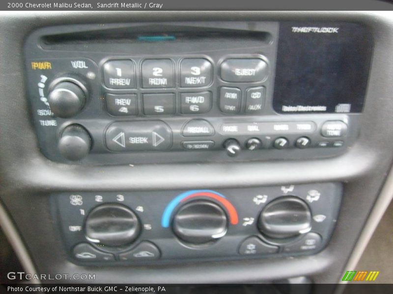 Sandrift Metallic / Gray 2000 Chevrolet Malibu Sedan