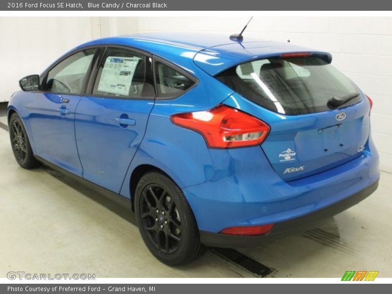  2016 Focus SE Hatch Blue Candy