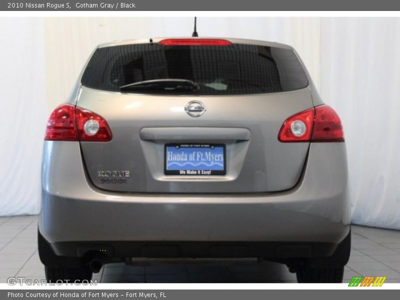 Gotham Gray / Black 2010 Nissan Rogue S