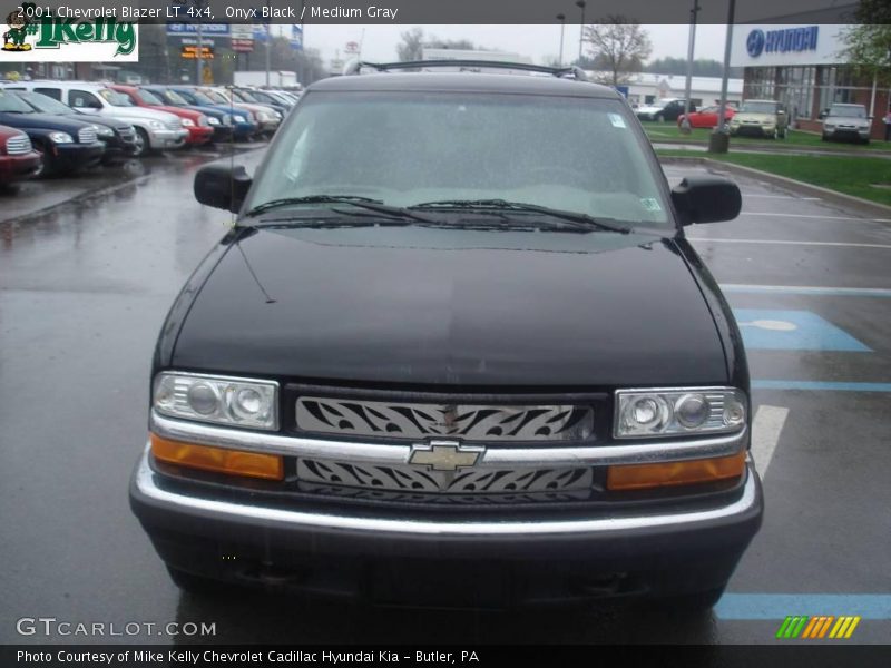 Onyx Black / Medium Gray 2001 Chevrolet Blazer LT 4x4