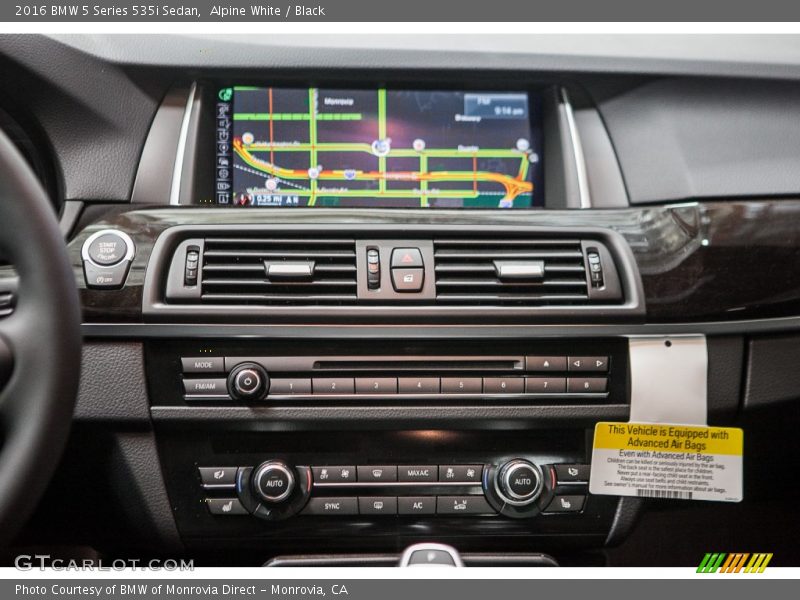 Alpine White / Black 2016 BMW 5 Series 535i Sedan