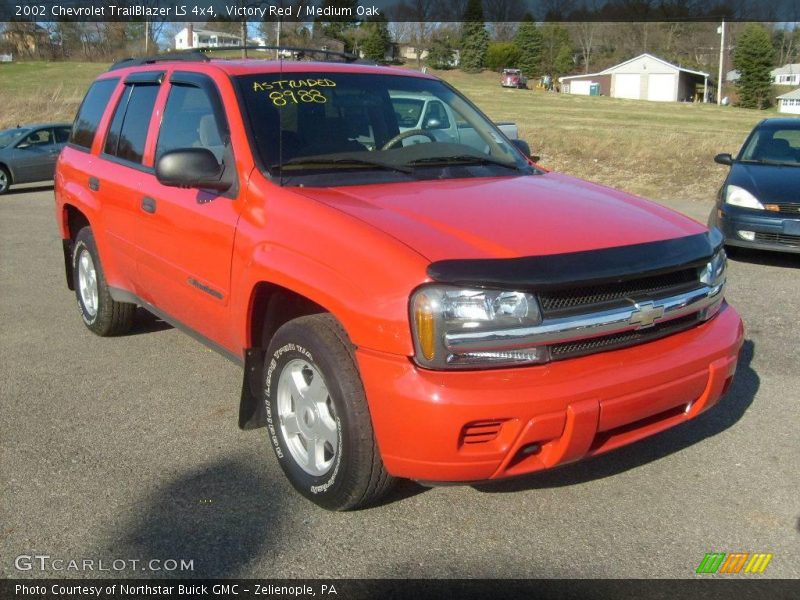 Victory Red / Medium Oak 2002 Chevrolet TrailBlazer LS 4x4