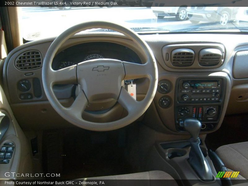 Victory Red / Medium Oak 2002 Chevrolet TrailBlazer LS 4x4