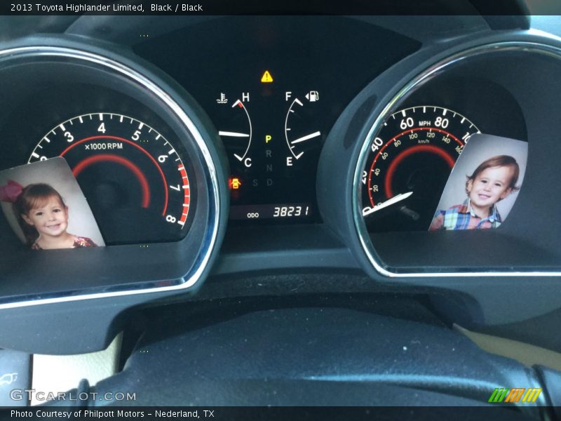 Black / Black 2013 Toyota Highlander Limited