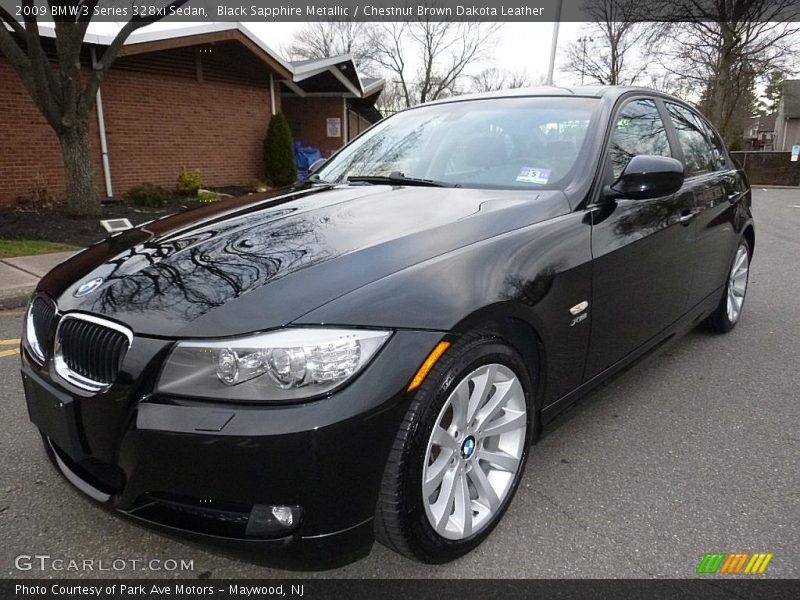 Front 3/4 View of 2009 3 Series 328xi Sedan