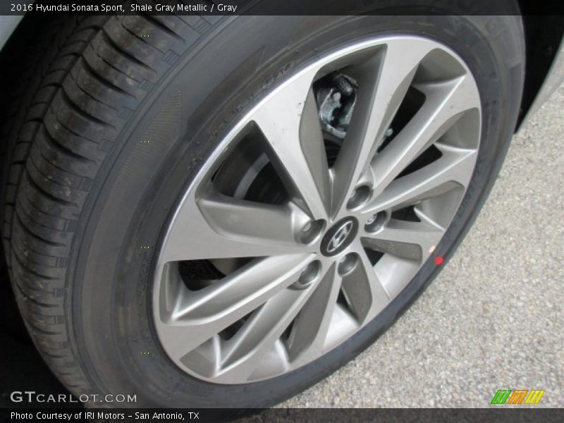 Shale Gray Metallic / Gray 2016 Hyundai Sonata Sport