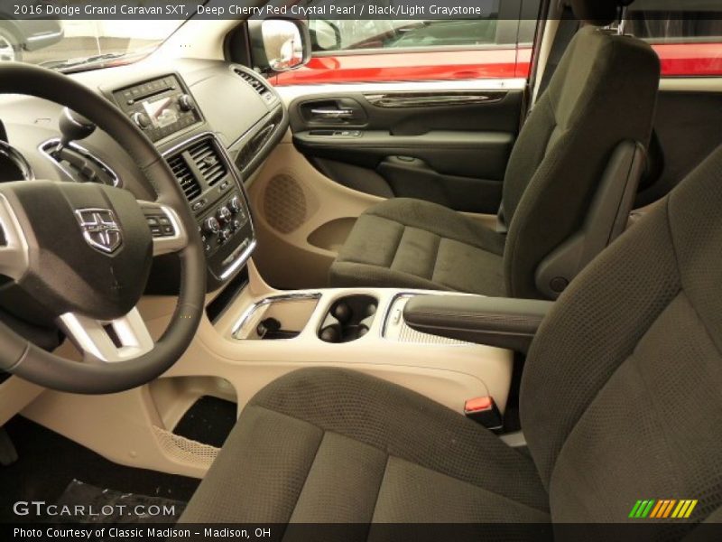 Deep Cherry Red Crystal Pearl / Black/Light Graystone 2016 Dodge Grand Caravan SXT