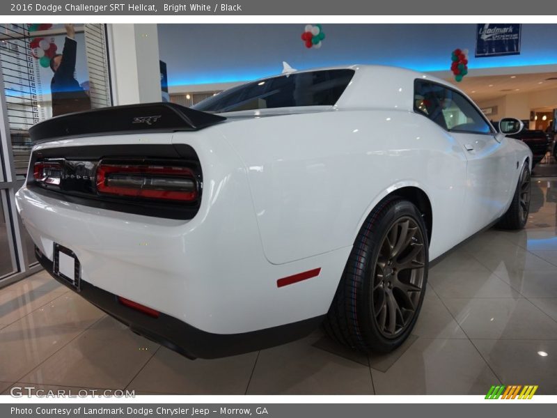  2016 Challenger SRT Hellcat Bright White