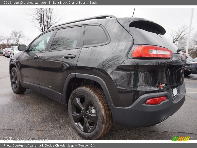 Brilliant Black Crystal Pearl / Black 2016 Jeep Cherokee Latitude