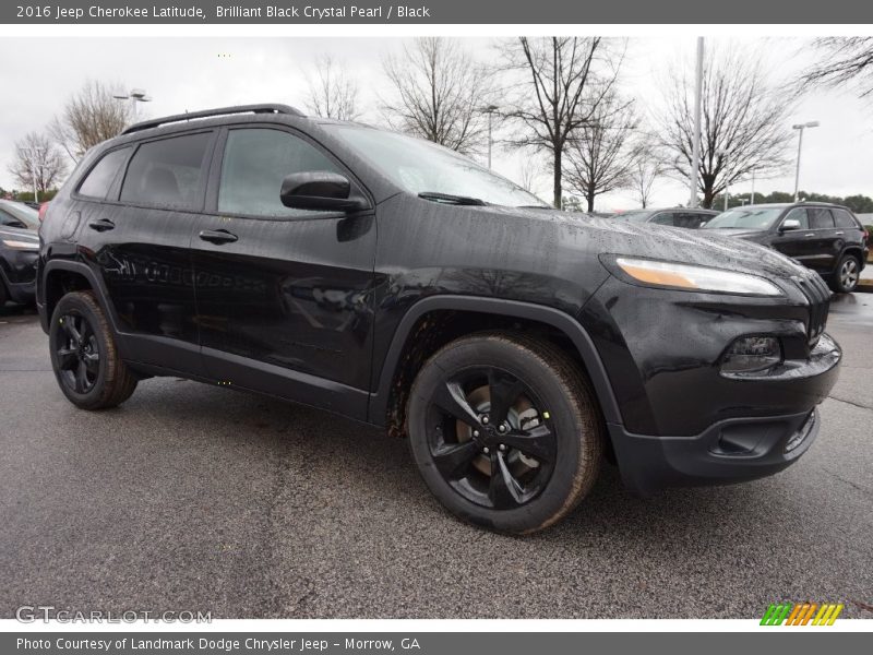 Brilliant Black Crystal Pearl / Black 2016 Jeep Cherokee Latitude