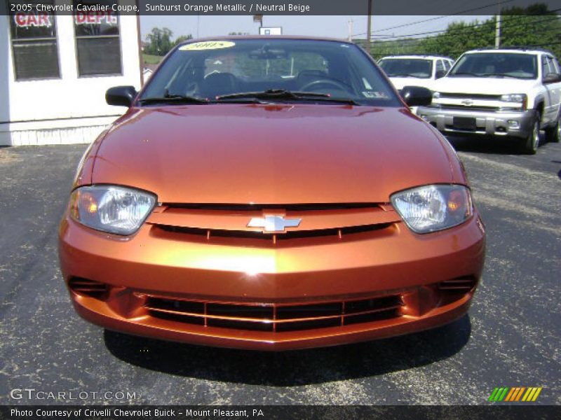 Sunburst Orange Metallic / Neutral Beige 2005 Chevrolet Cavalier Coupe