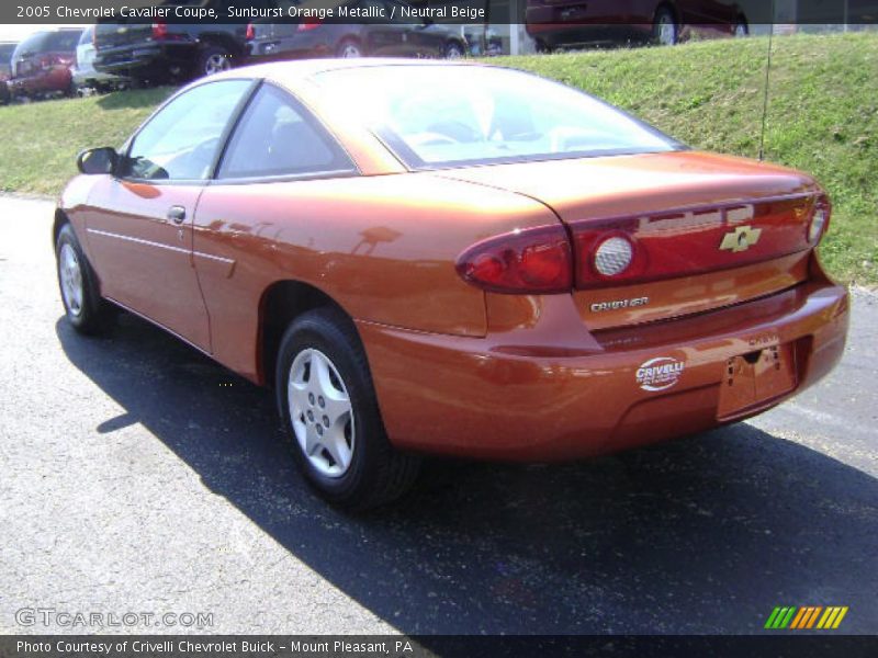 Sunburst Orange Metallic / Neutral Beige 2005 Chevrolet Cavalier Coupe