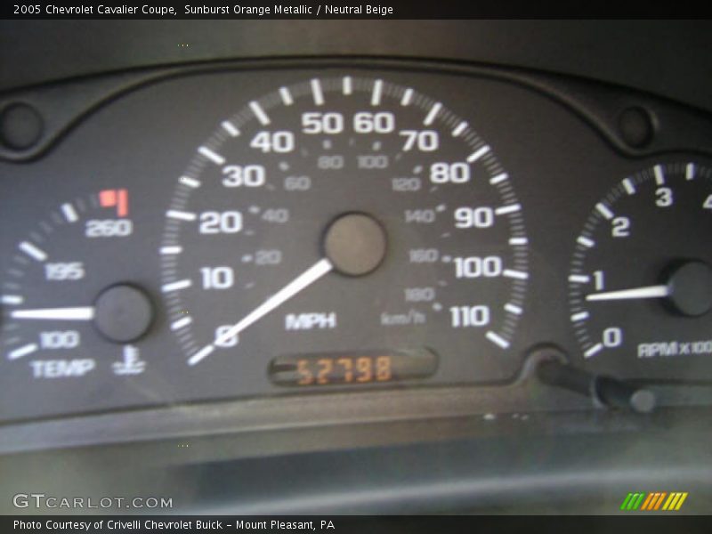 Sunburst Orange Metallic / Neutral Beige 2005 Chevrolet Cavalier Coupe