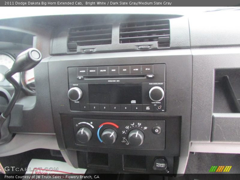 Bright White / Dark Slate Gray/Medium Slate Gray 2011 Dodge Dakota Big Horn Extended Cab