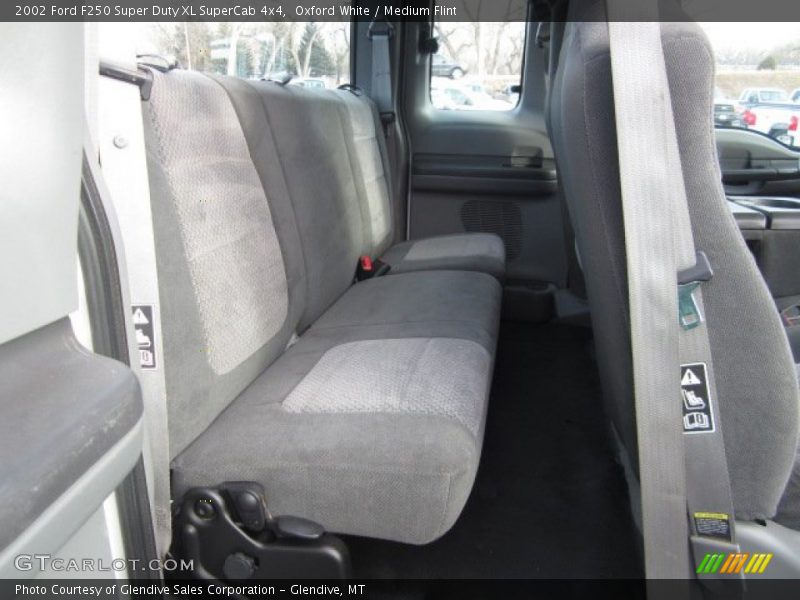 Oxford White / Medium Flint 2002 Ford F250 Super Duty XL SuperCab 4x4