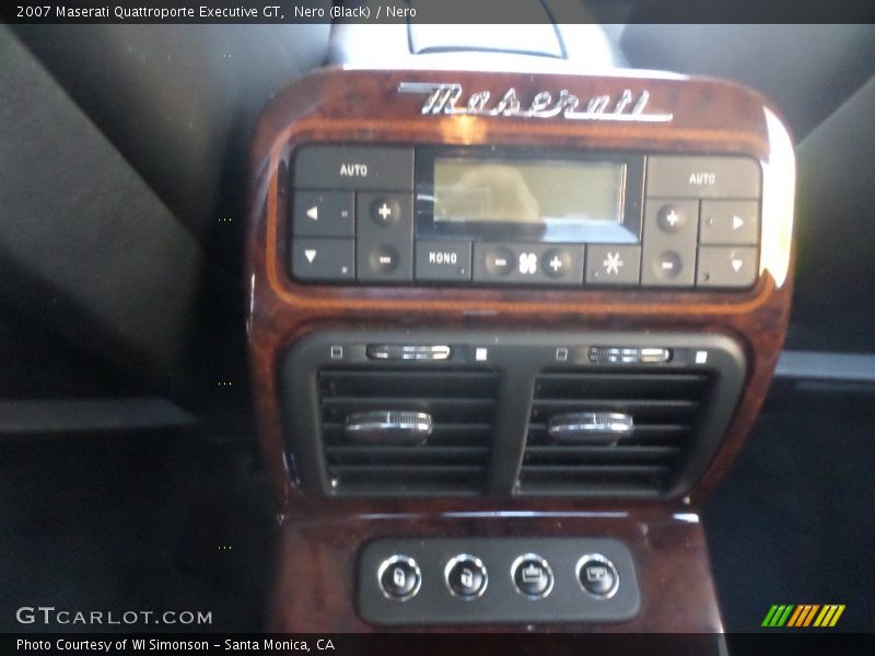 Nero (Black) / Nero 2007 Maserati Quattroporte Executive GT