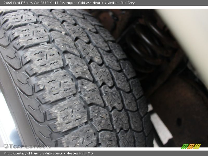Gold Ash Metallic / Medium Flint Grey 2006 Ford E Series Van E350 XL 15 Passenger