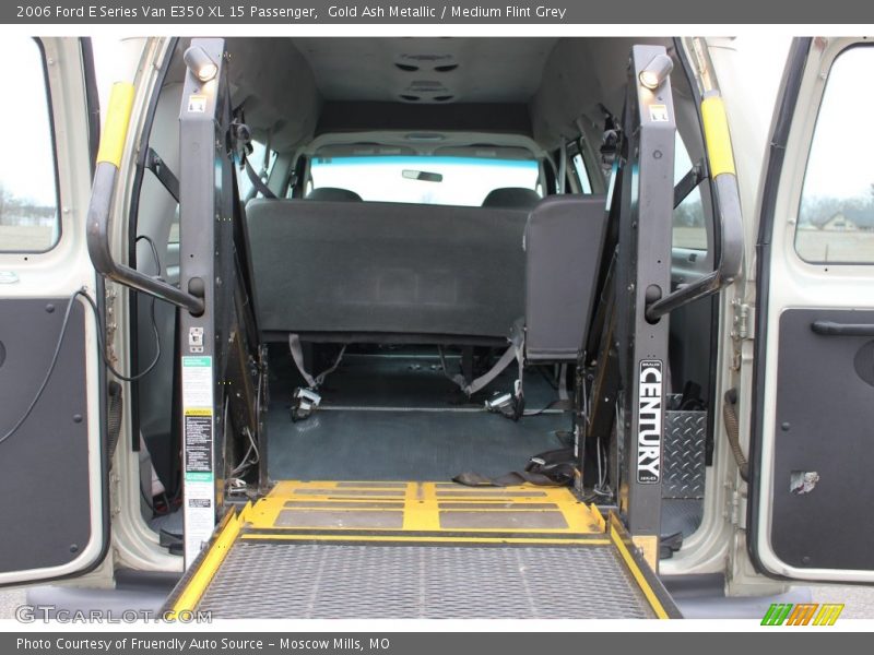 Gold Ash Metallic / Medium Flint Grey 2006 Ford E Series Van E350 XL 15 Passenger