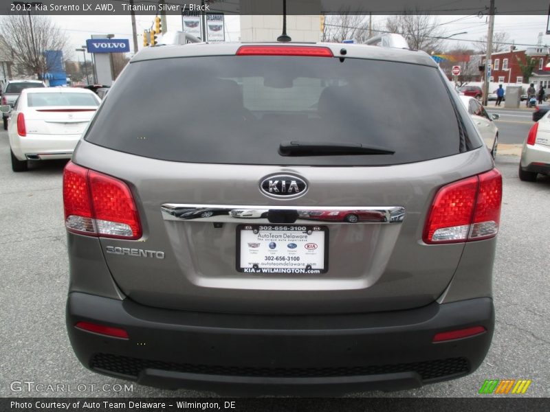 Titanium Silver / Black 2012 Kia Sorento LX AWD