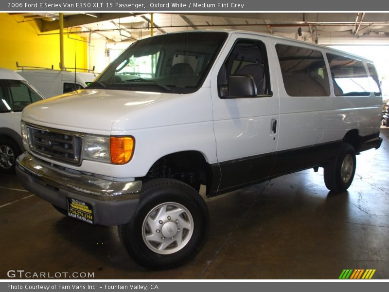 Oxford White / Medium Flint Grey 2006 Ford E Series Van E350 XLT 15 Passenger