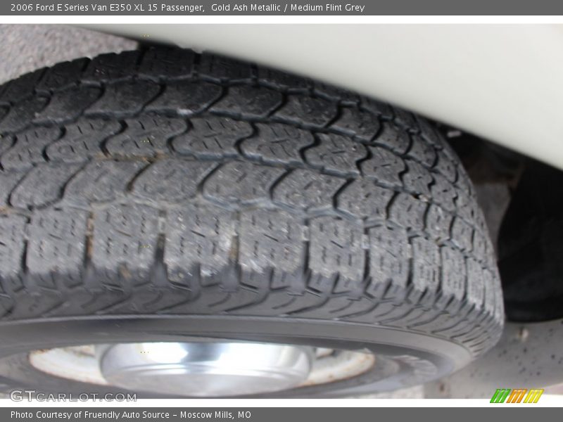 Gold Ash Metallic / Medium Flint Grey 2006 Ford E Series Van E350 XL 15 Passenger