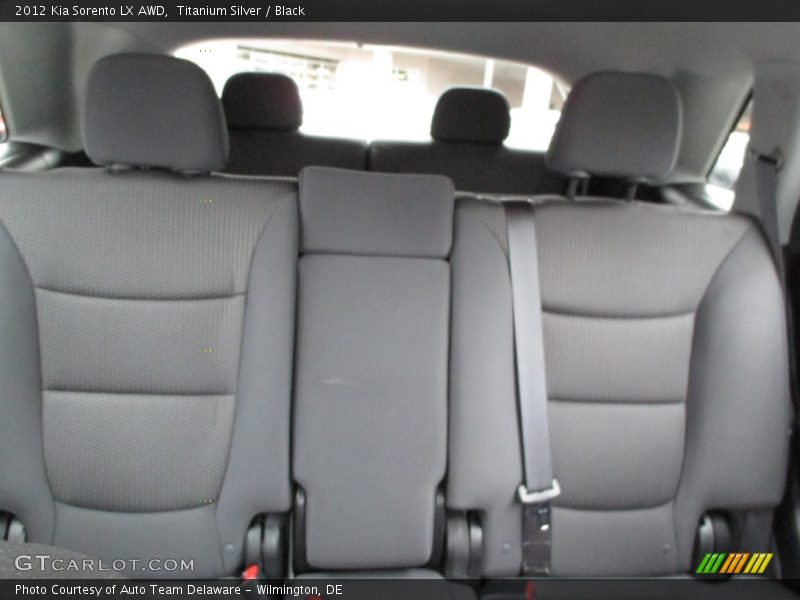 Titanium Silver / Black 2012 Kia Sorento LX AWD