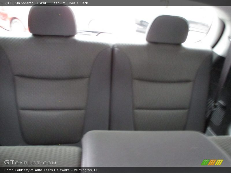 Titanium Silver / Black 2012 Kia Sorento LX AWD