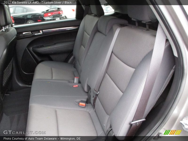 Titanium Silver / Black 2012 Kia Sorento LX AWD