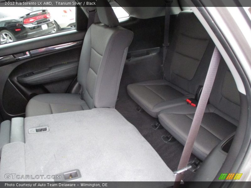 Titanium Silver / Black 2012 Kia Sorento LX AWD