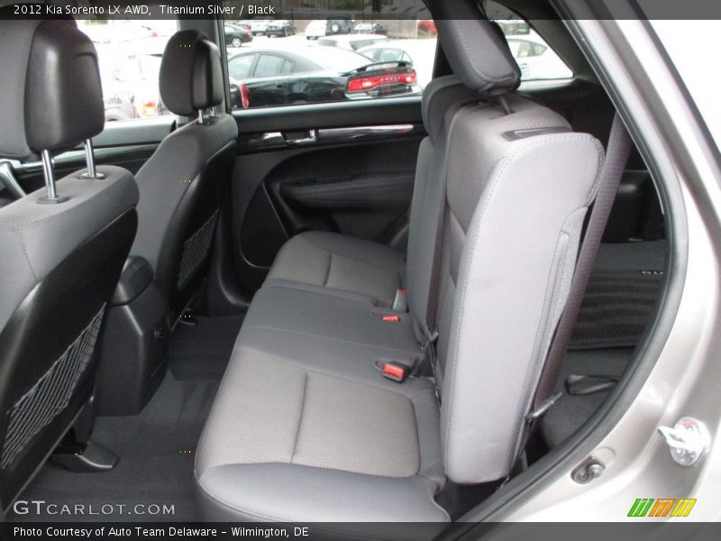 Titanium Silver / Black 2012 Kia Sorento LX AWD