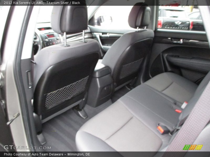 Titanium Silver / Black 2012 Kia Sorento LX AWD