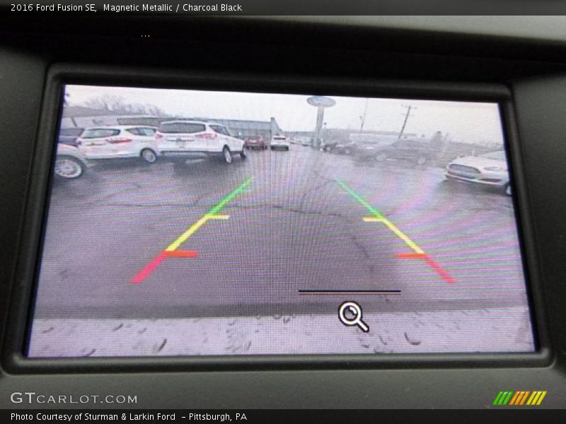 Magnetic Metallic / Charcoal Black 2016 Ford Fusion SE