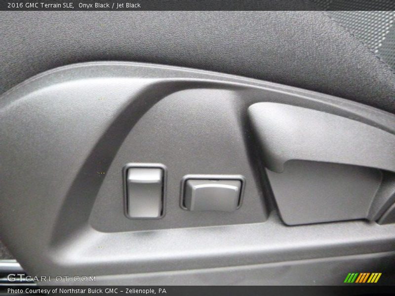 Onyx Black / Jet Black 2016 GMC Terrain SLE