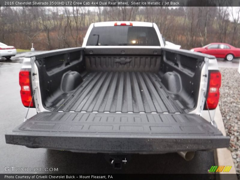  2016 Silverado 3500HD LTZ Crew Cab 4x4 Dual Rear Wheel Trunk