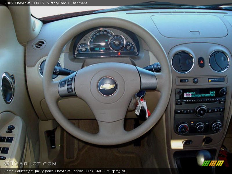 Victory Red / Cashmere 2009 Chevrolet HHR LS