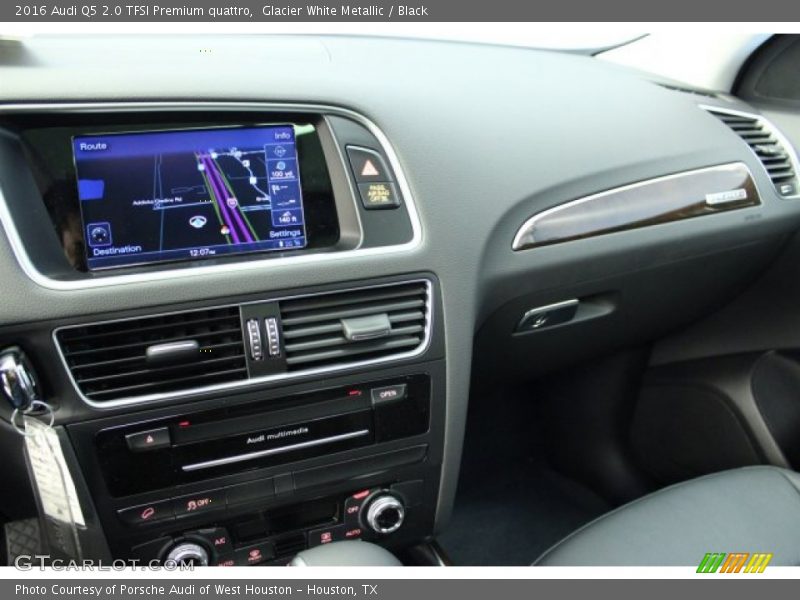 Glacier White Metallic / Black 2016 Audi Q5 2.0 TFSI Premium quattro