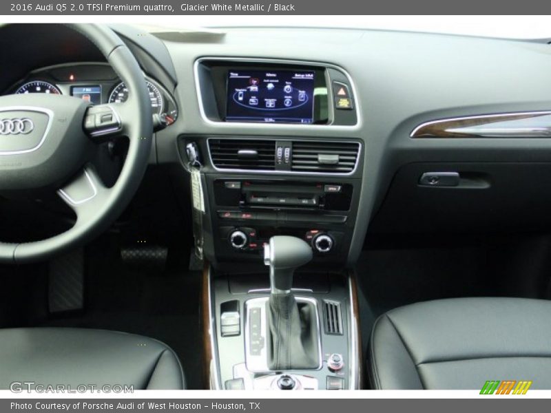 Glacier White Metallic / Black 2016 Audi Q5 2.0 TFSI Premium quattro