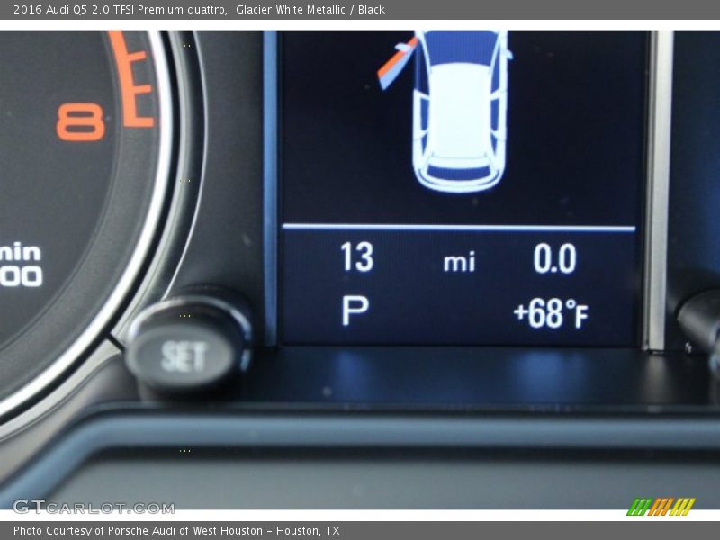 Glacier White Metallic / Black 2016 Audi Q5 2.0 TFSI Premium quattro