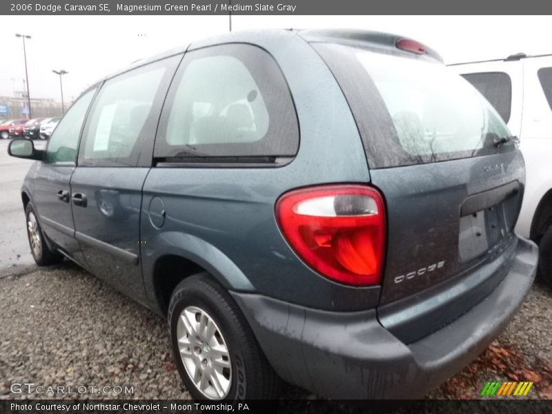 Magnesium Green Pearl / Medium Slate Gray 2006 Dodge Caravan SE