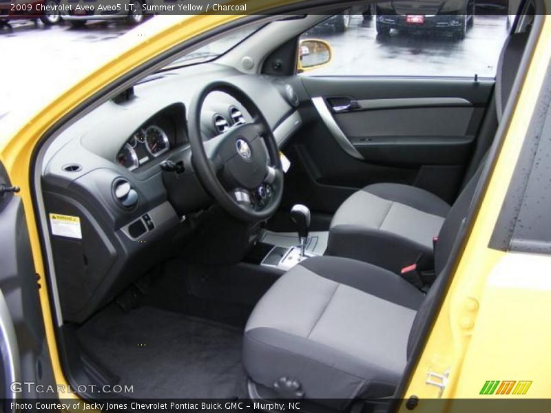 Summer Yellow / Charcoal 2009 Chevrolet Aveo Aveo5 LT