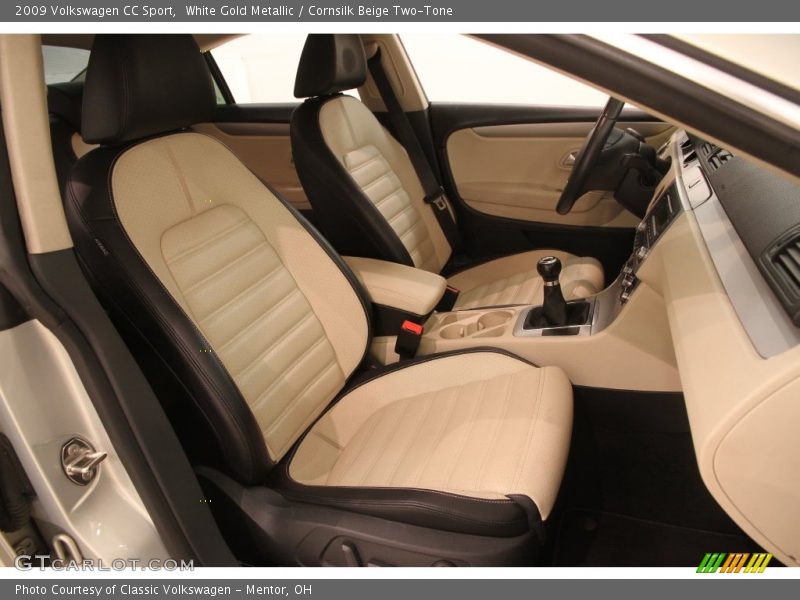 White Gold Metallic / Cornsilk Beige Two-Tone 2009 Volkswagen CC Sport