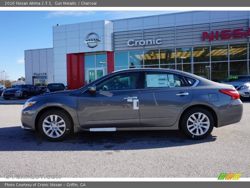 Gun Metallic / Charcoal 2016 Nissan Altima 2.5 S