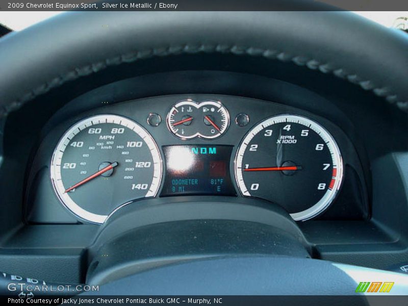 Silver Ice Metallic / Ebony 2009 Chevrolet Equinox Sport