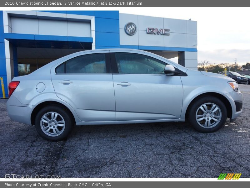 Silver Ice Metallic / Jet Black/Dark Titanium 2016 Chevrolet Sonic LT Sedan