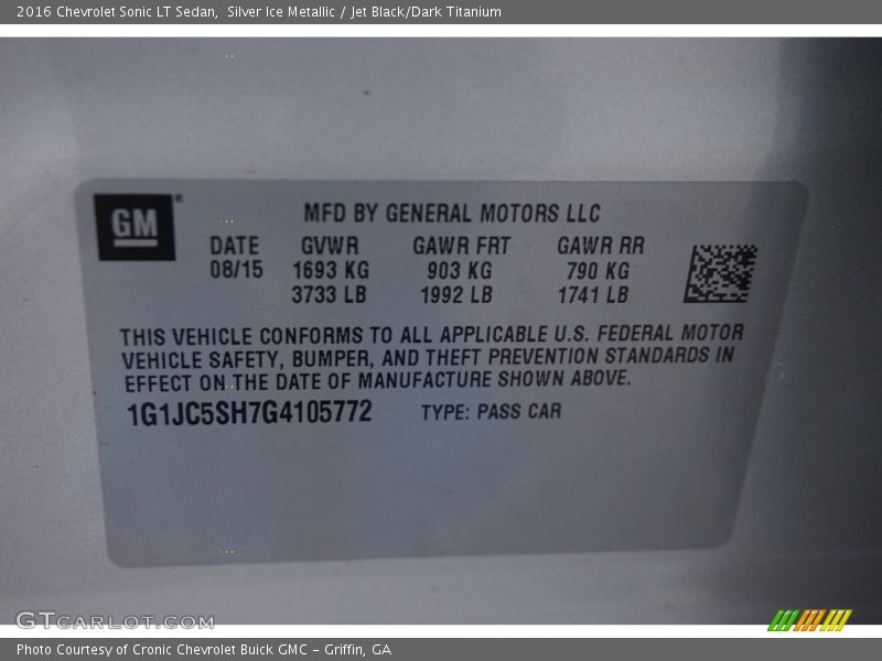 Silver Ice Metallic / Jet Black/Dark Titanium 2016 Chevrolet Sonic LT Sedan